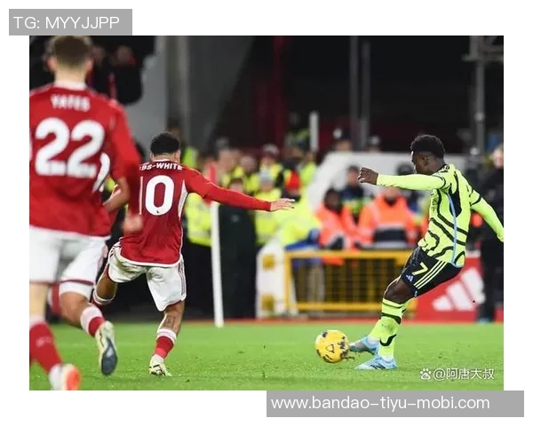 葡萄牙体育因违规燃放鞭炮被罚款并禁止球迷客场观赛一场 葡萄牙体育因违规燃放鞭炮被罚款并禁止球迷客场观赛一场